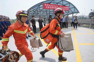 韩国足协高层：不知是否解雇克林斯曼，但已准备好换帅应对方案